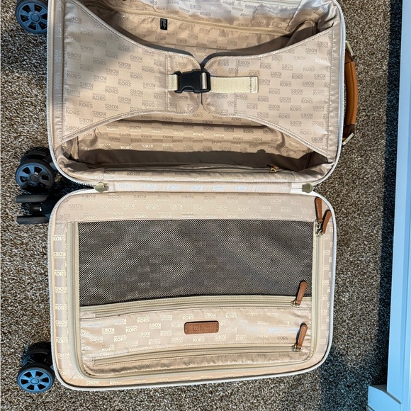 Michael Kors Carry On Luggage - Picture 6 of 15